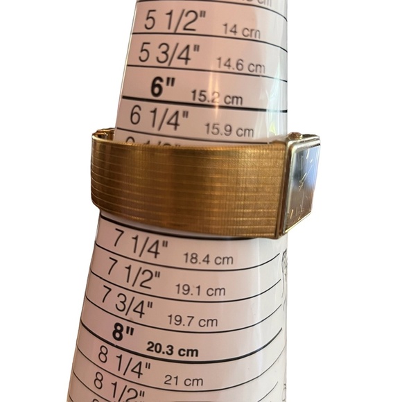 Seiko Vintage Gold and Black Rectangular Unisex Watch Working - Picture 11 of 11